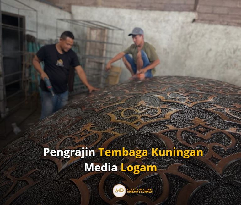 pengrajin tembaga kuningan