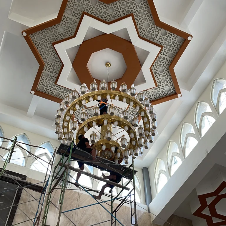 lampu gantung masjid kecubung