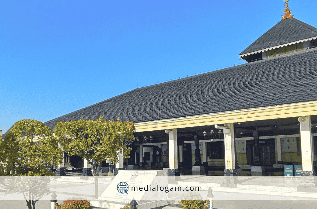 10 Jenis Kubah Masjid yang Paling Banyak Digunakan Saat Ini 7 Kubah Runcing atau Spire