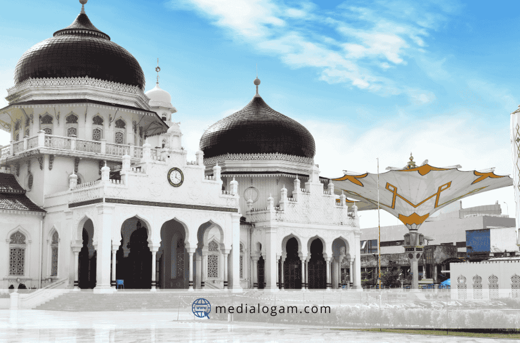 10 Jenis Kubah Masjid yang Paling Banyak Digunakan Saat Ini 5 Masjid agung aceh