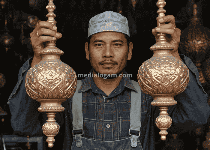 Panduan Memilih Material Ornamen Masjid Lampu hias, Kaligrafi, Kubah hingga Mihrab 1 Panduan Memilih Material Ornamen Masjid Lampu hias, Kaligrafi, Kubah hingga Mihrab