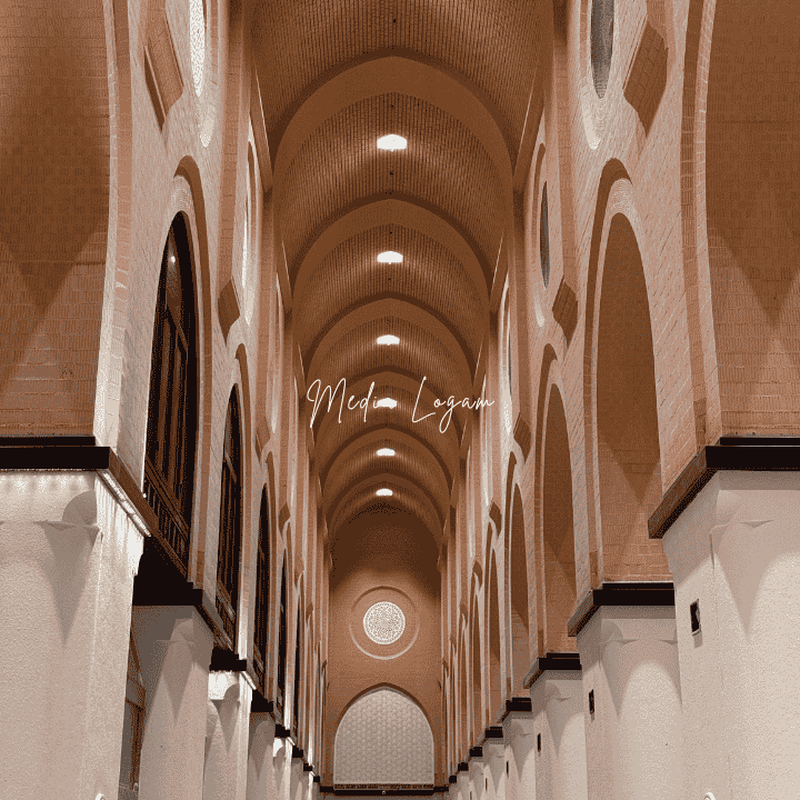 Kontraktor Interior Masjid Berpengalaman dan Terpercaya 1 Kontraktor Interior Masjid Berpengalaman dan Terpercaya