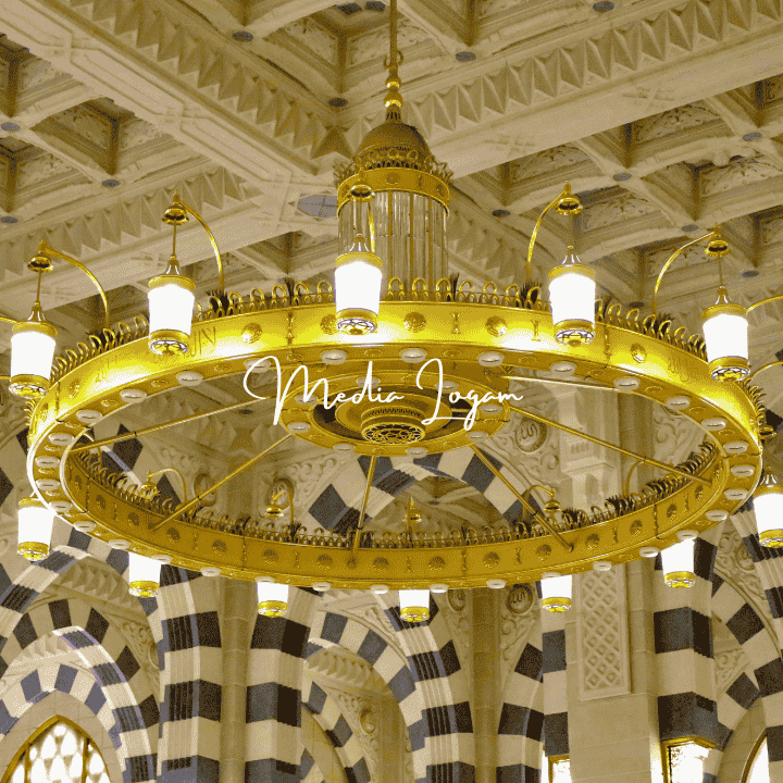 Penyebab Harga Lampu Gantung Model Masjid Nabawi Mahal 2 Lampu Hias Gantung Masjid Nabawi - medialogam.com