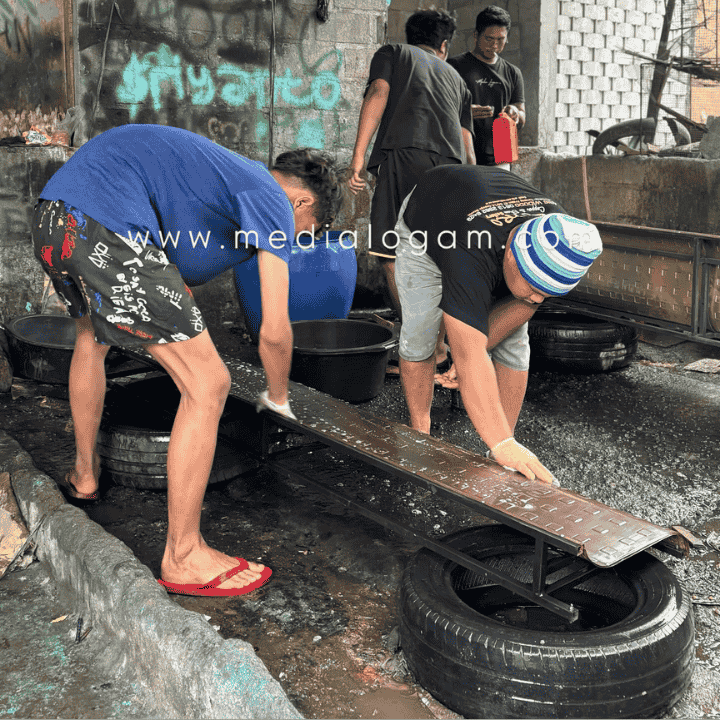 Proses Produksi Plafon Kuningan Langsung Dari Pengrajin Terbaik 6 Proses Produksi Plafon Kuningan Langsung Dari Pengrajin Terbaik