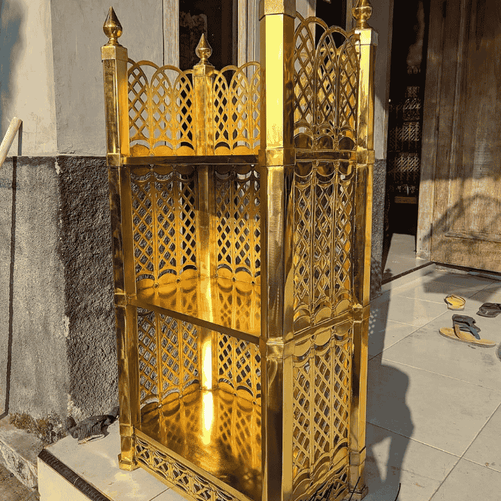 Produsen rak Al-Qur'an Kuningan Custom Kualitas Terbaik 1 Produsen rak Al-Qur'an Kuningan Custom Kualitas Terbaik