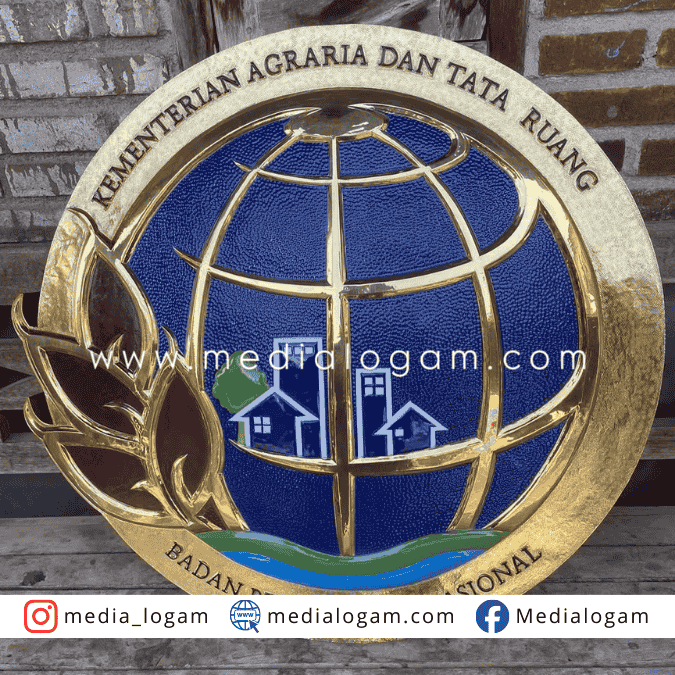 Konsultasi Pembuatan Logo Tembaga Kuningan untuk Identitas Bangunan 1 Konsultasi Pembuatan Logo Tembaga Kuningan untuk Identitas Bangunan