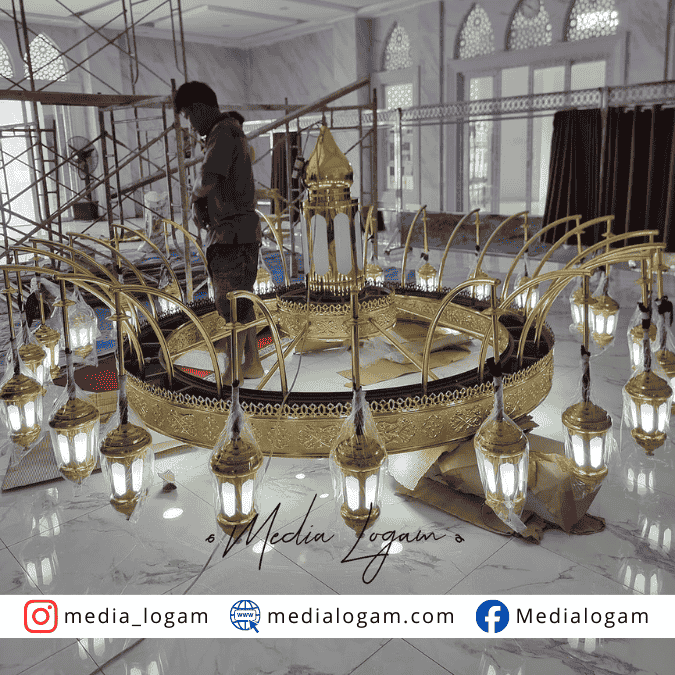 Pemasangan Sistem Kelistrikan Lampu Gantung Hias Kuningan 1 Pemasangan Sistem Kelistrikan Lampu Gantung Hias Kuningan