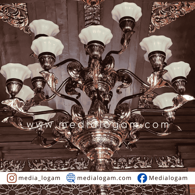 Perakitan Struktur Bertingkat Lampu Robyong Tembaga 1 Perakitan Struktur Bertingkat Lampu Robyong Tembaga