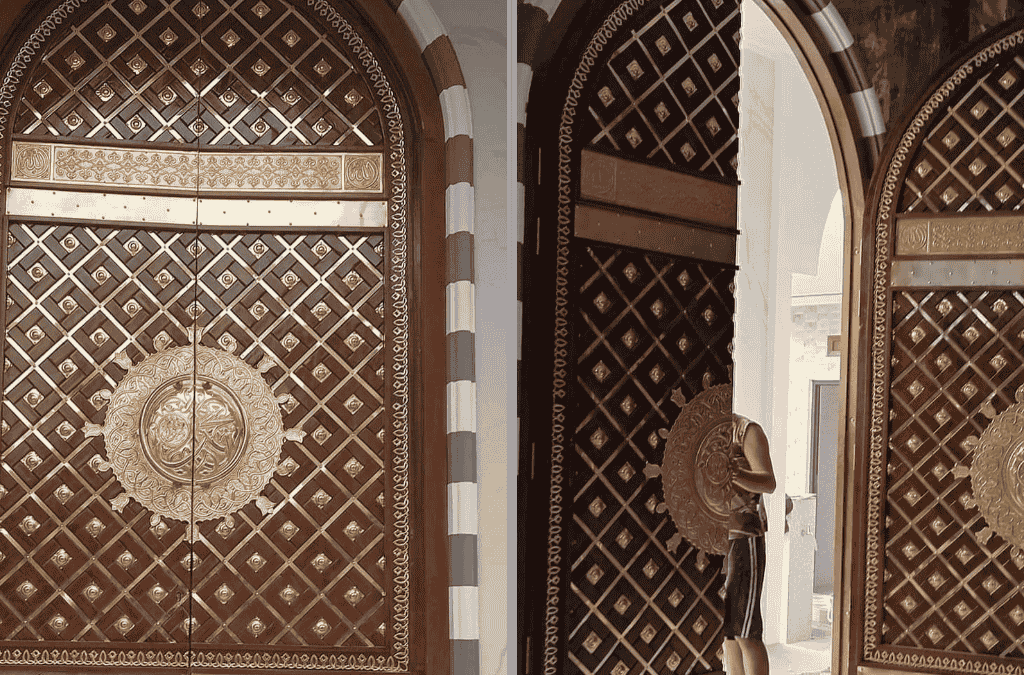 Pintu Dekoratif Mewah Tembaga Kuningan Desain Modern Klasik Tahan Korosi 10 Pintu Dekoratif Mewah Masjid Model Nabawi Custom - medialogam.com