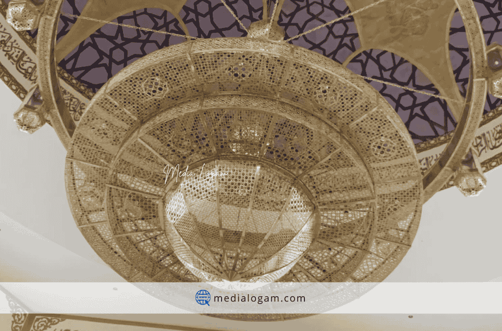 Menyesuaikan Lampu Gantung Nabawi Kuningan dengan Gaya Interior Ruangan 2 Menyesuaikan Lampu Gantung Nabawi Kuningan dengan Gaya Interior Ruangan
