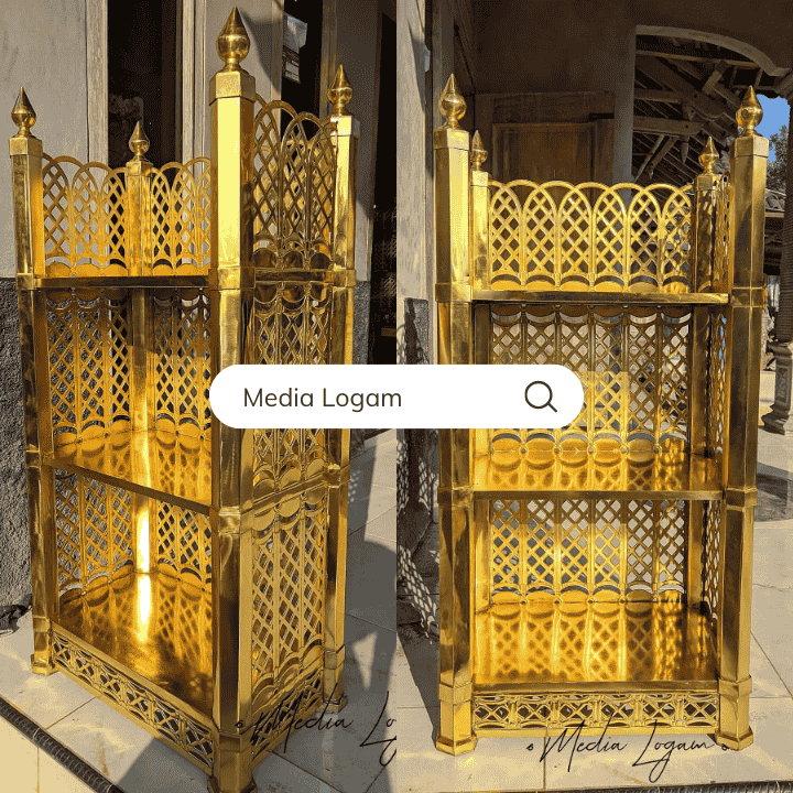 10 Perabot Mushola Islami Tembaga & Kuningan – Harga, Pengrajin & Custom 4 Rak Al-Qur’an & Buku Kuningan