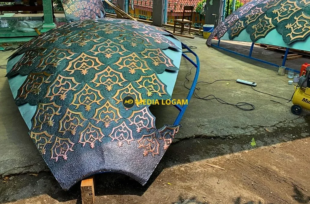 Cara Menghitung Estimasi Biaya Pembuatan Kubah Tembaga untuk Masjid Anda 2 Cara Menghitung Estimasi Biaya Pembuatan Kubah Tembaga untuk Masjid Anda