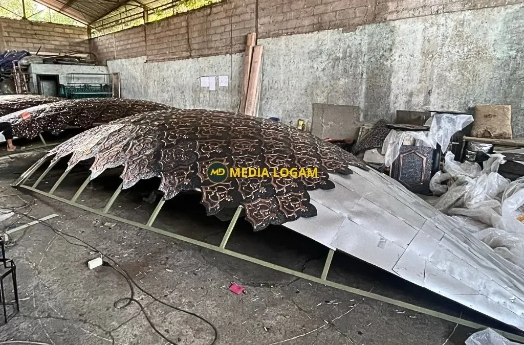 Spesifikasi Rangka Kubah Tembaga: Standar Keamanan & Bebas Karat (Galvalum) 2 Spesifikasi Rangka Kubah Tembaga
